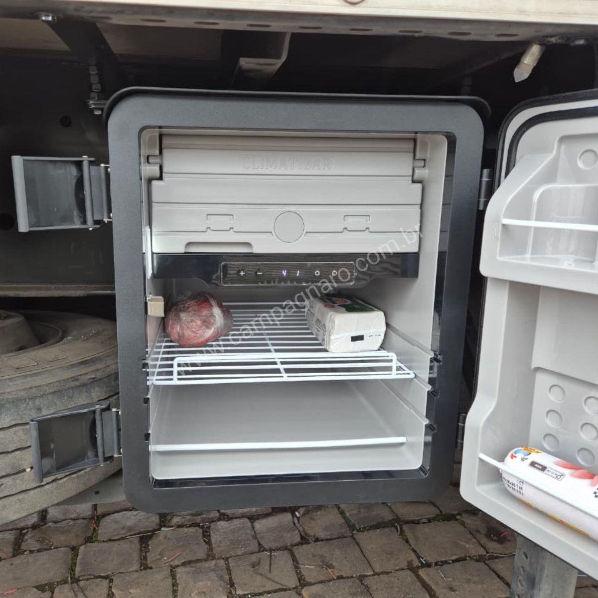 Geladeira Caminhão Externa 74 Litros 12v 24v Digital App Bluetooth
