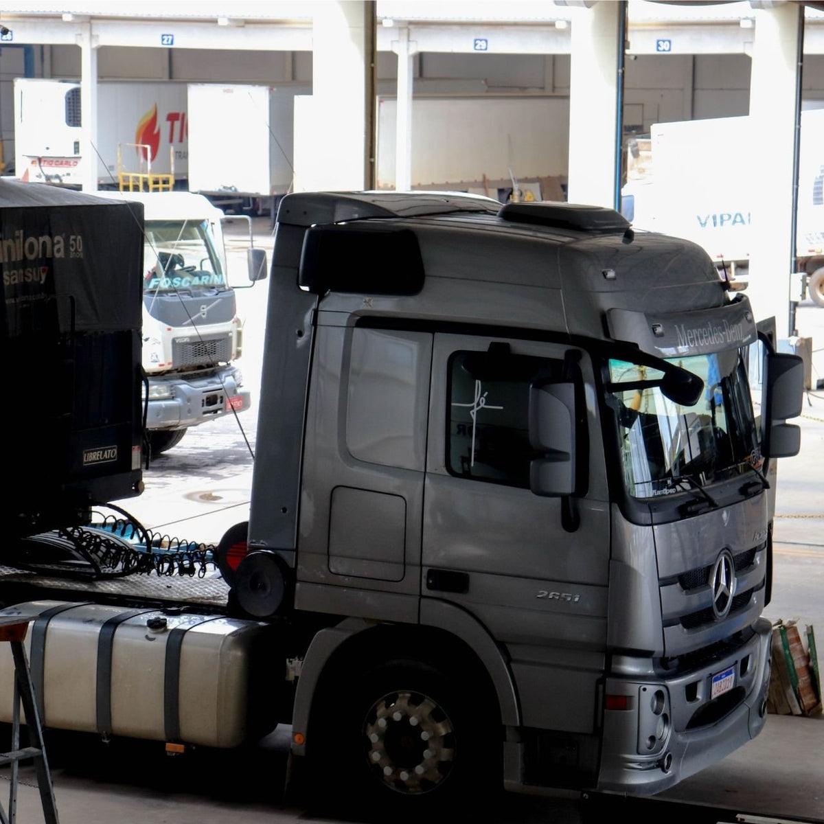 Defletor de Ar Mercedes-Benz Actros Cabine Alta Com Teto - Rodoplast
