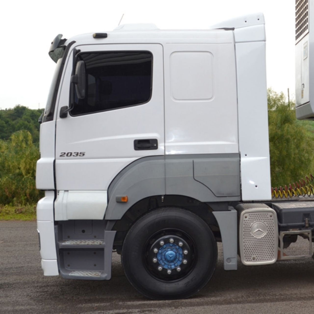 Defletor de Ar Mercedes-Benz Axor Cabine Baixa Com Teto - Rodoplast