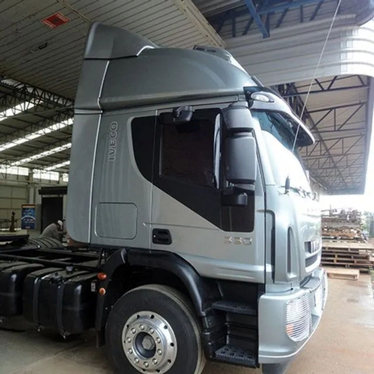 Defletor De Ar Iveco Cursor Tector Cabine Alta Leito - Rodoplast