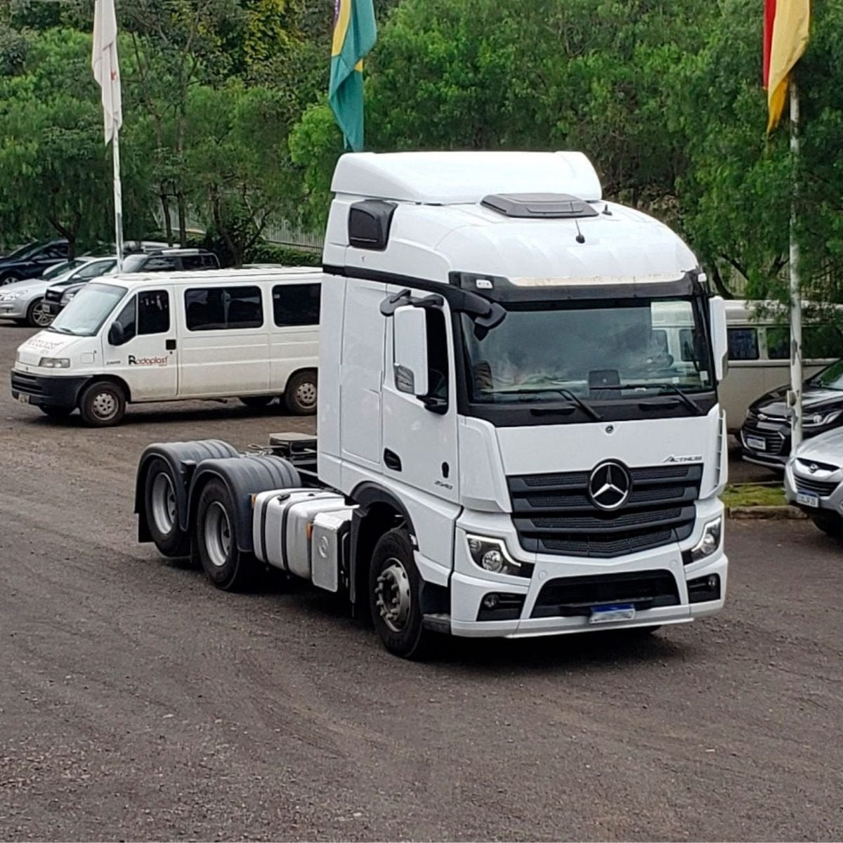 Defletor de Ar Mercedes-Benz Actros a partir de 2020 Cabine Alta - Rodoplast
