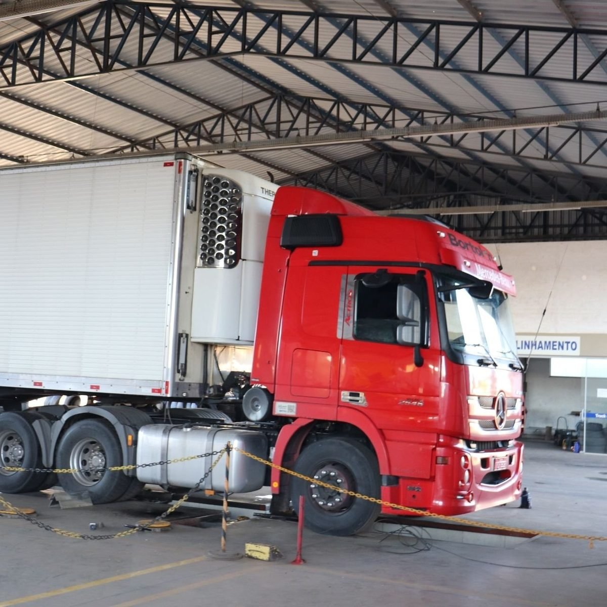 Defletor de Ar Mercedes-Benz Actros Cabine Alta Completo Fixo - Rodoplast