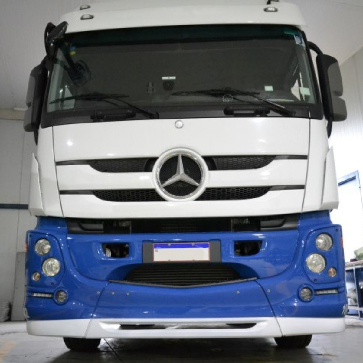 Spoiler Mercedes-Benz Actros (Plástico)