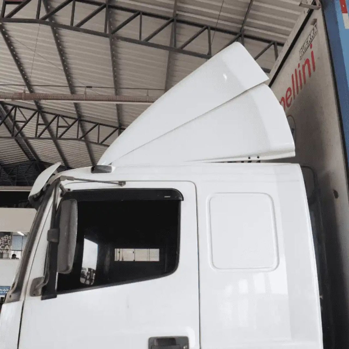 Defletor De Ar Mercedes-Benz Atego Cabine Baixa Leito Teto - Rodoplast