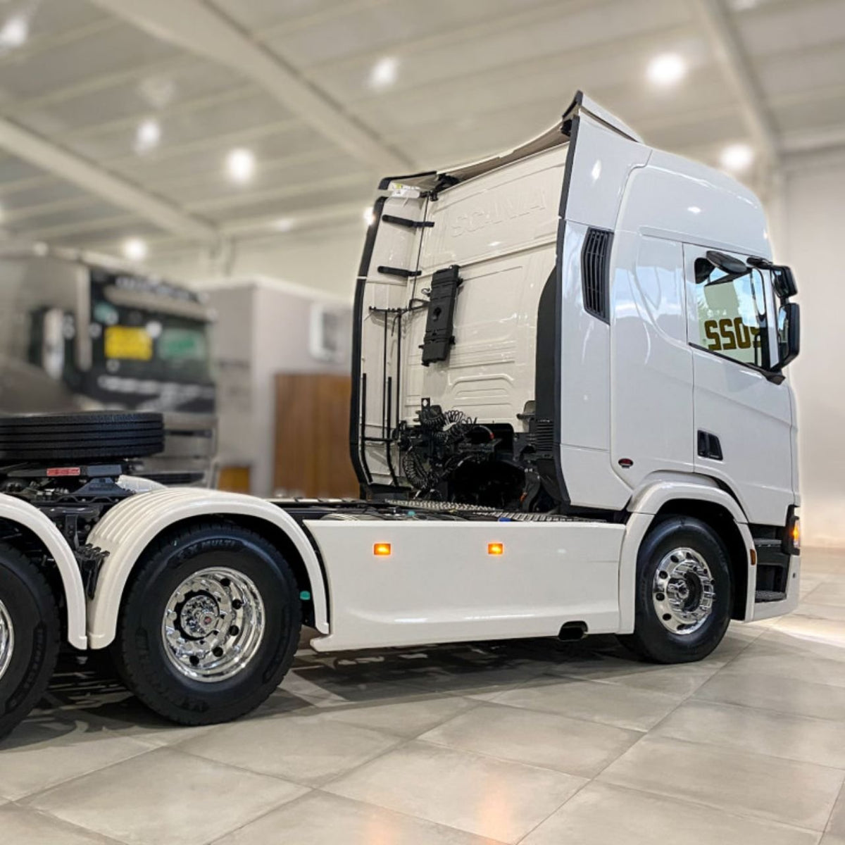 Defletor de Ar Scania NTG Cabine R a partir de 2017 Leito Teto Alto Sem Filtro Cegonheiro - Rodoplast