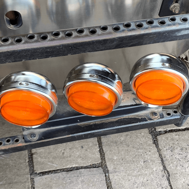 Conjunto 3 Foguinhos Cromados LED Amarelo p/ Caminhão