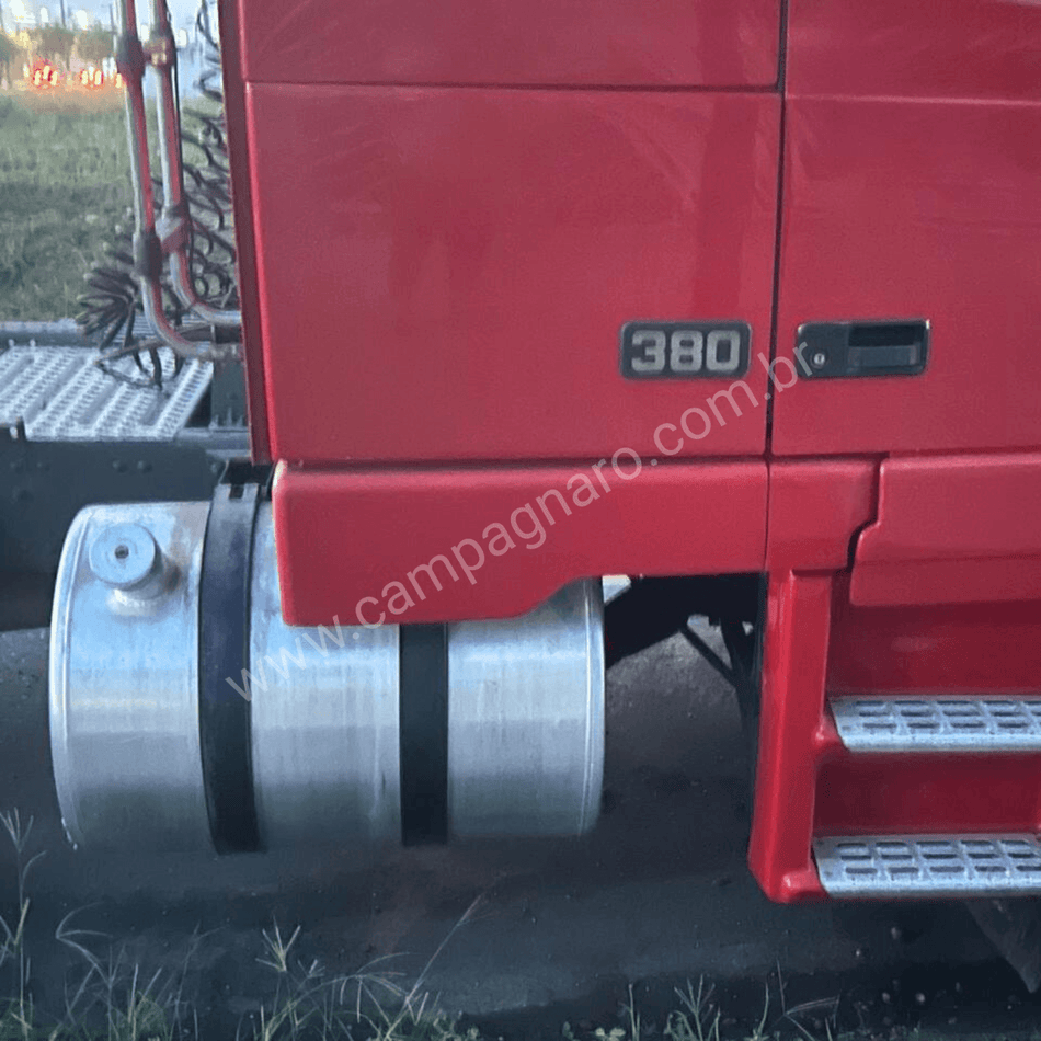 Tanque Combustível Alumínio 300L Volvo NH EDC Fabbof