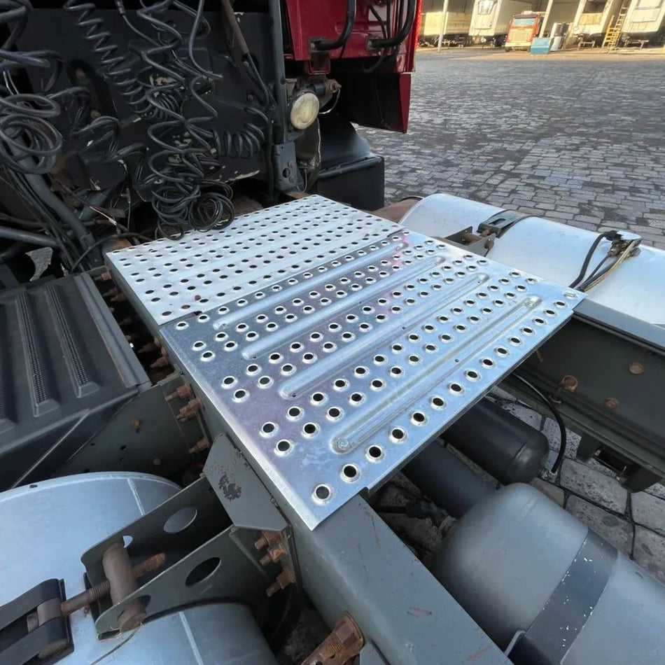 Plataforma Chassis Alumínio Volvo FH Antiderrapante