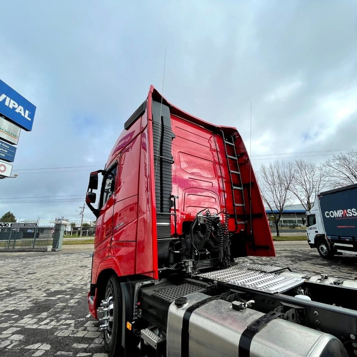 Continuação do Defletor De Ar Para Cegonheiro Volvo New FH - Rodoplast