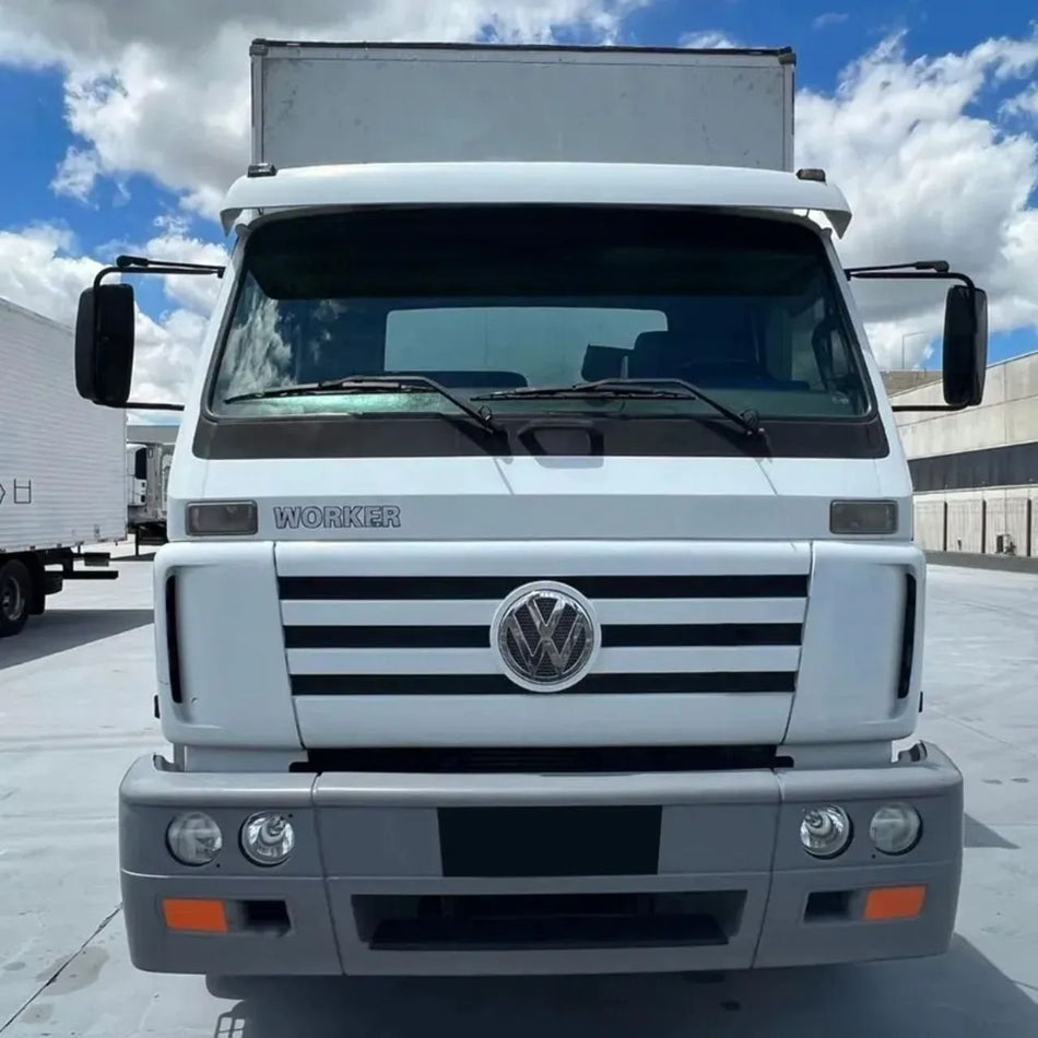Para-choque Central VW Titan Worker 17.300 18.310 BL Fibras