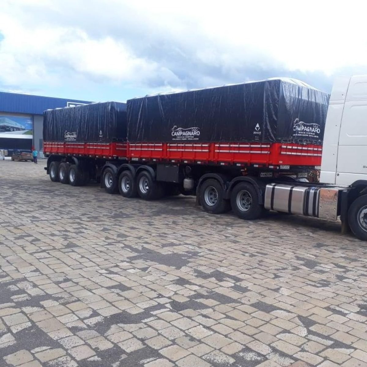 Lona de Vinil para caminhão para Bitrem 9,6 x 5,1 Metros (Impermeável)