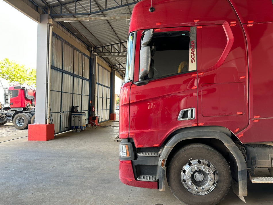Capa Espelho Auxiliar Scania P G R S NTG 2019-2021 Externa