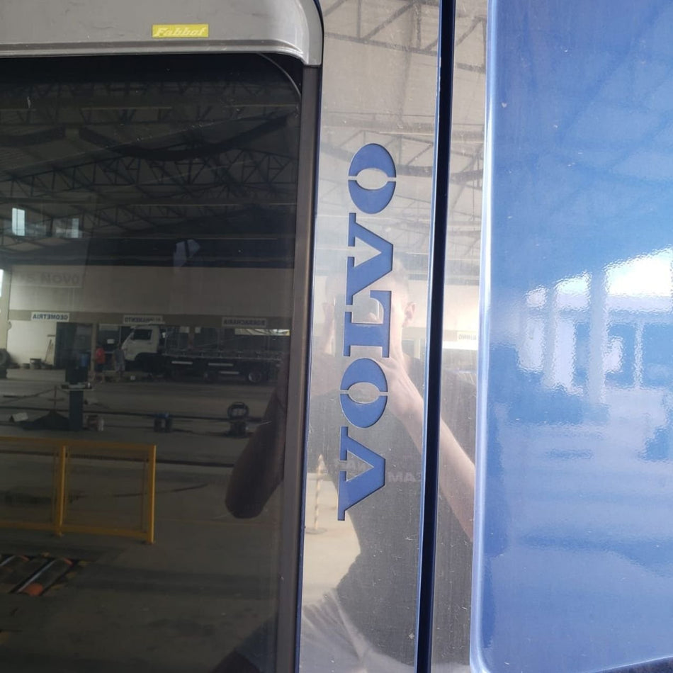 Conjunto Coluna Escrita Porta Volvo New FH Inox