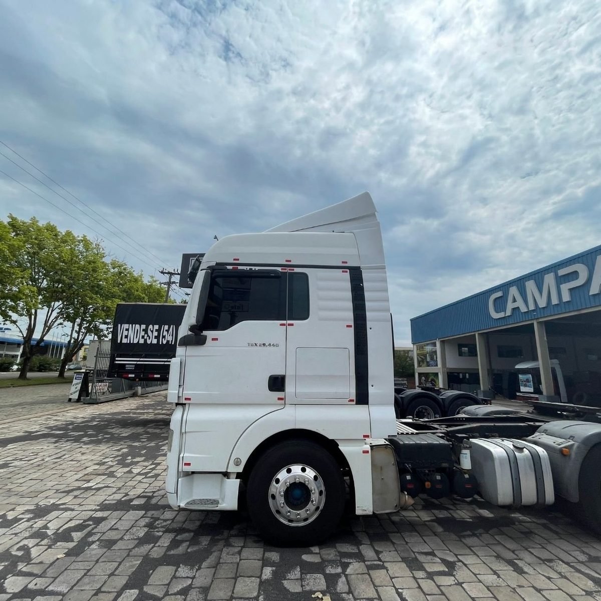 Defletor de Ar Man TGX Cabine Alta e Volkswagen Meteor Completo - Rodoplast