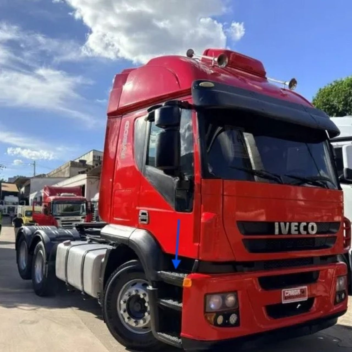 Pisante do Paralama Estribo Iveco Stralis/Hi-Road