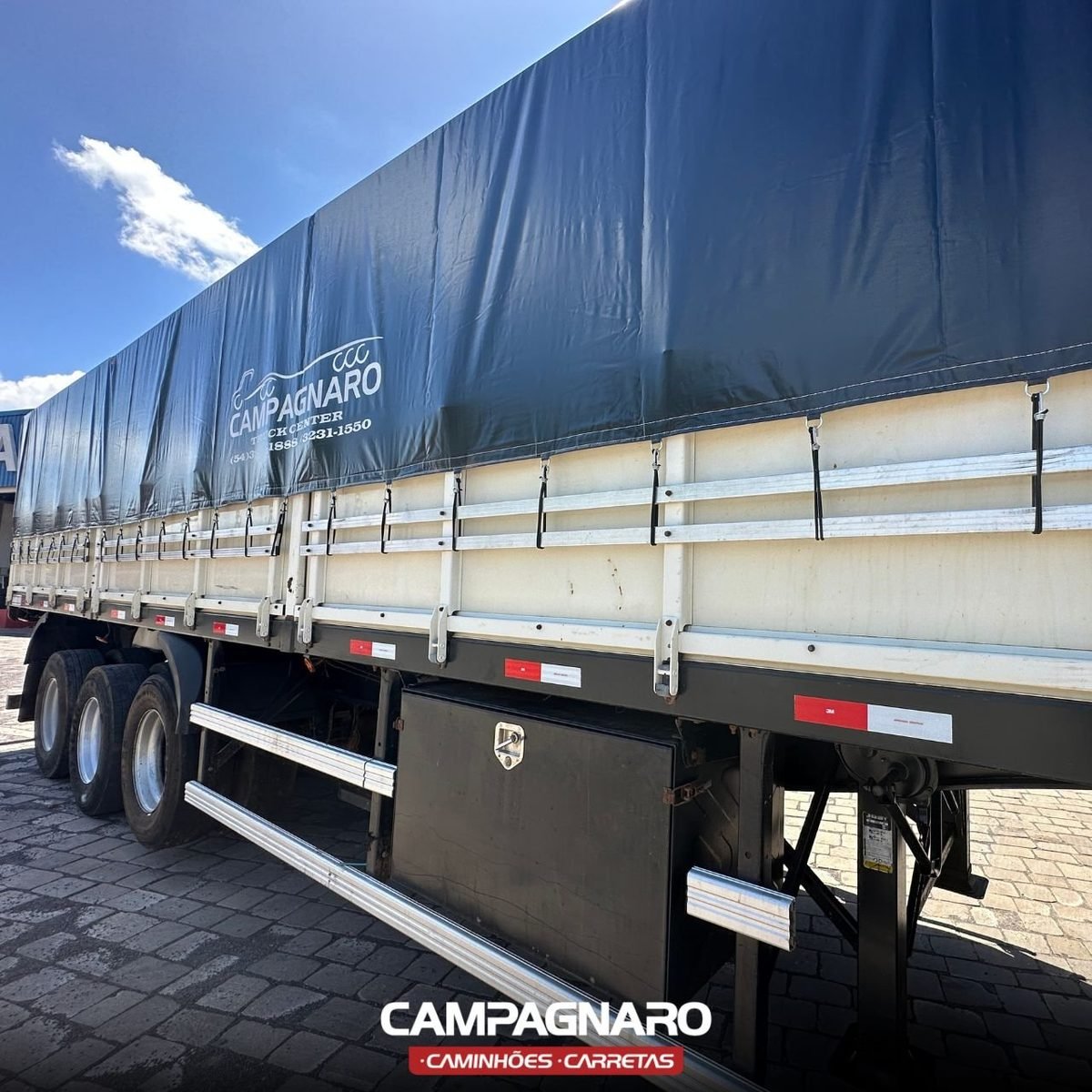 Lona de Vinil para caminhão 9 x 4 Metros (Impermeável)