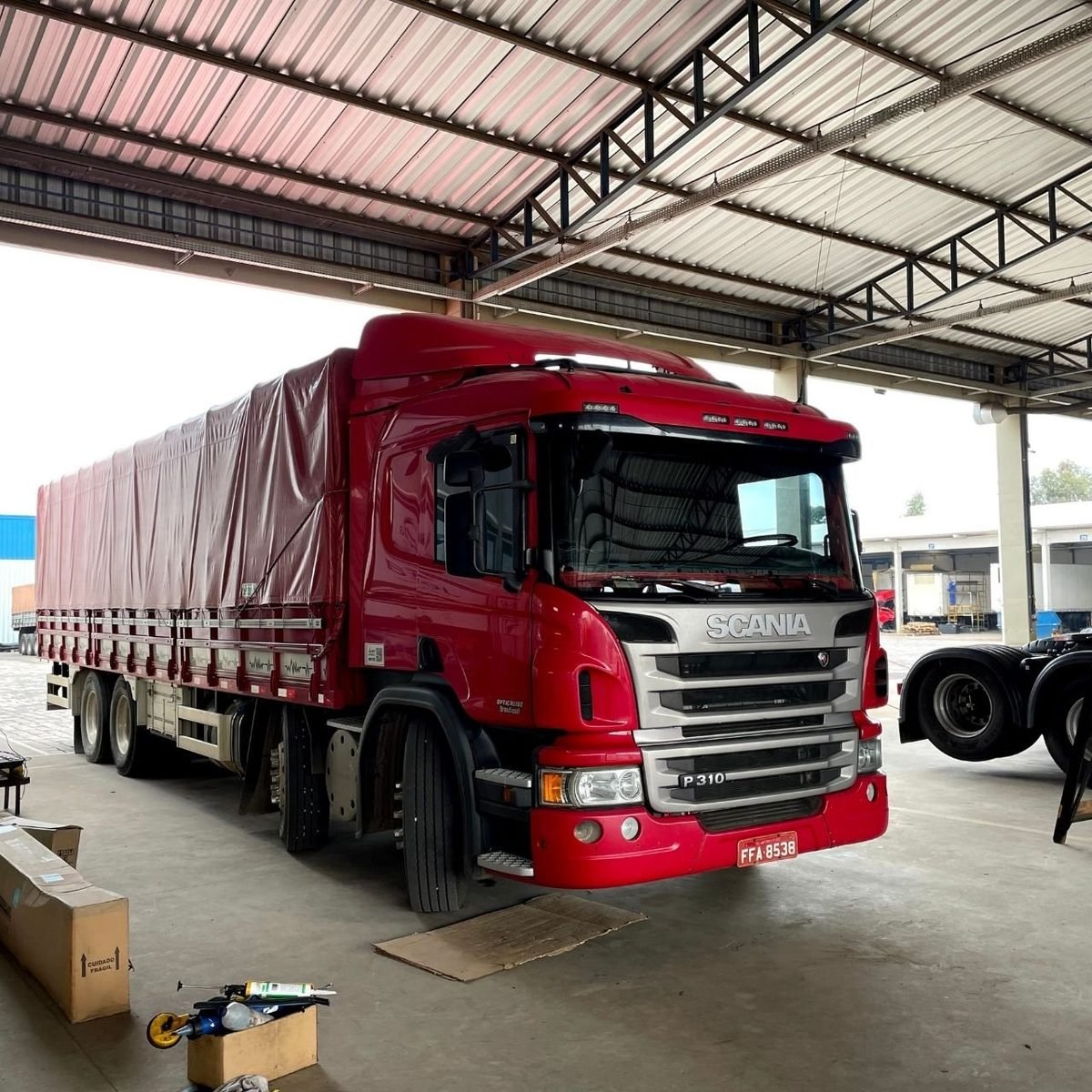 Defletor De Ar Scania Série 4 Série 5 Cabine P Lateral Estreita Completo - Rodoplast