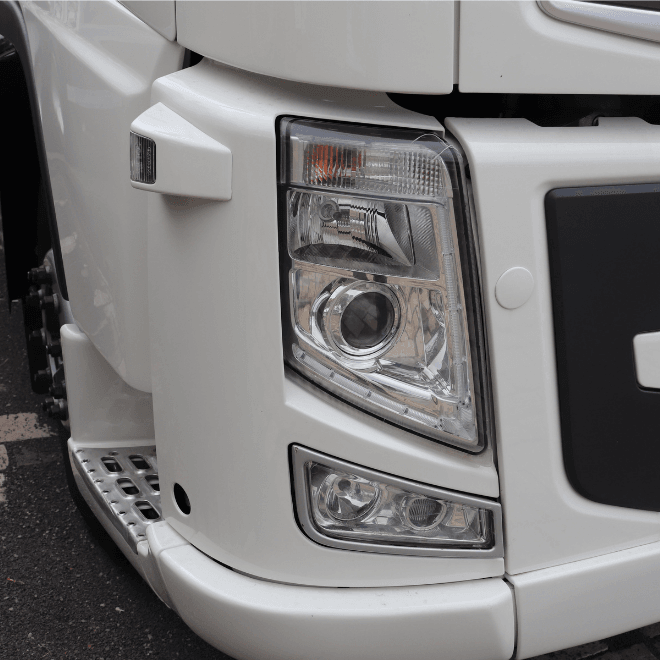 Farol Principal Volvo FH13 FM13 2010 até 2014 - Importado