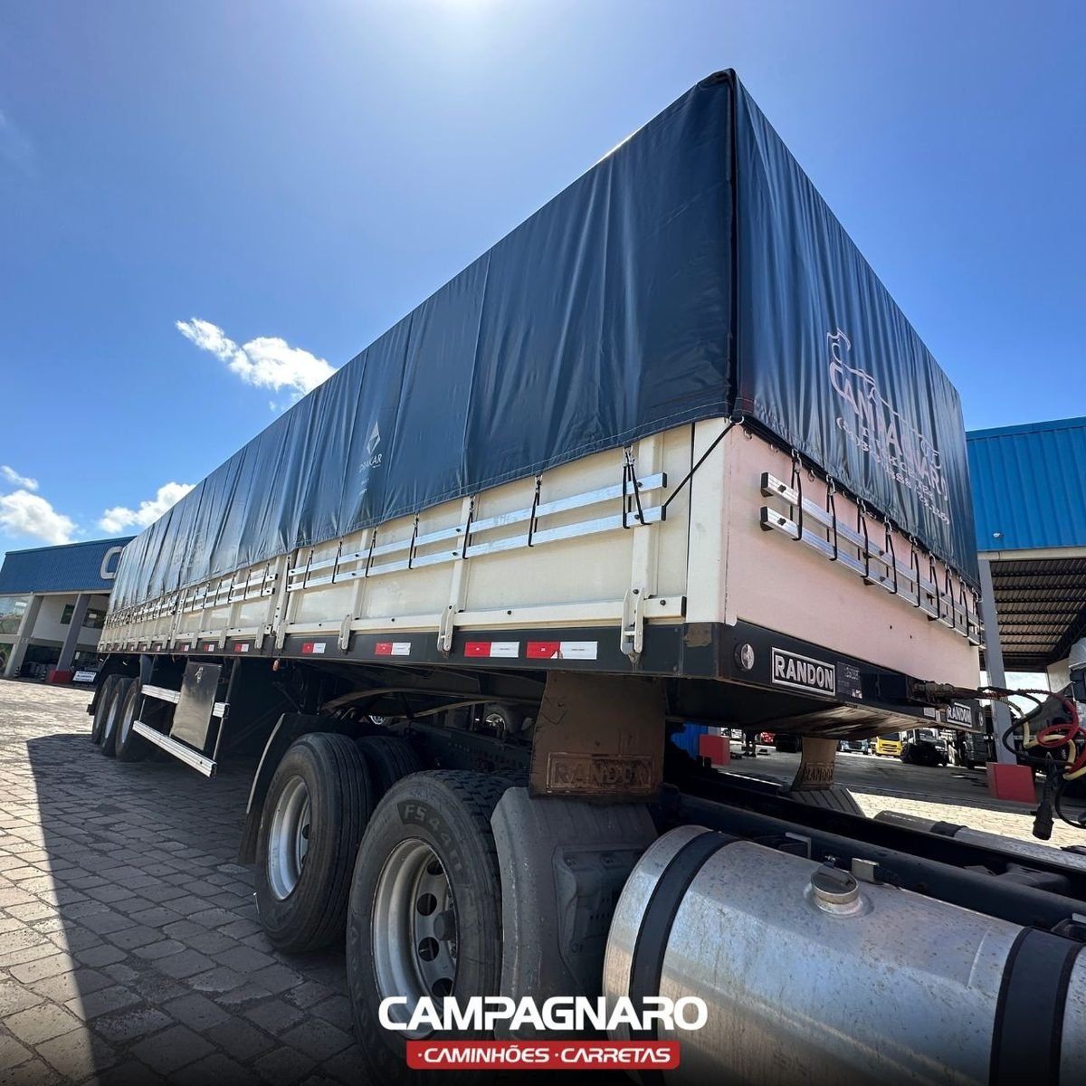 Lona de Vinil para caminhão 9 x 4 Metros (Impermeável)
